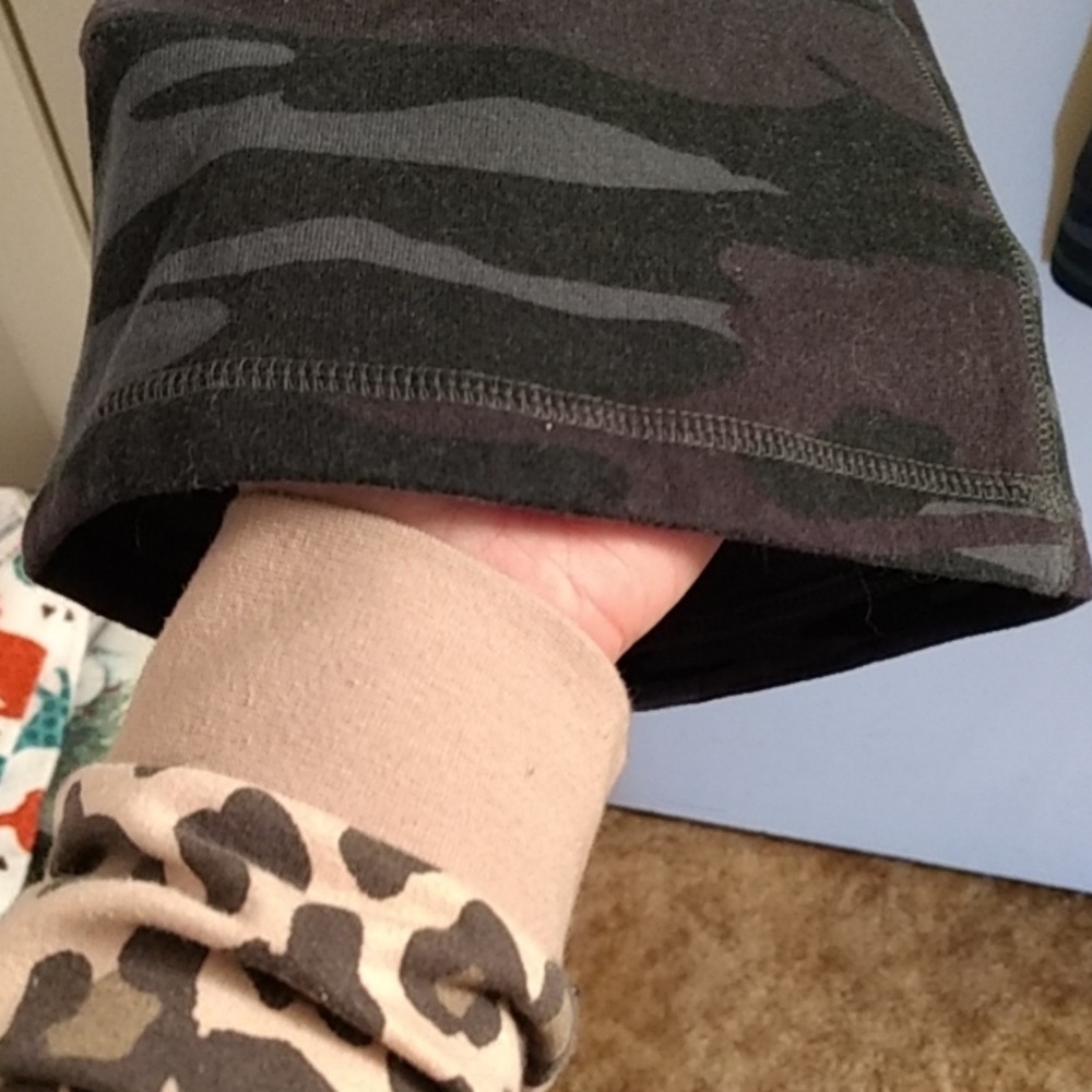 Express Army Lounge pants EUC